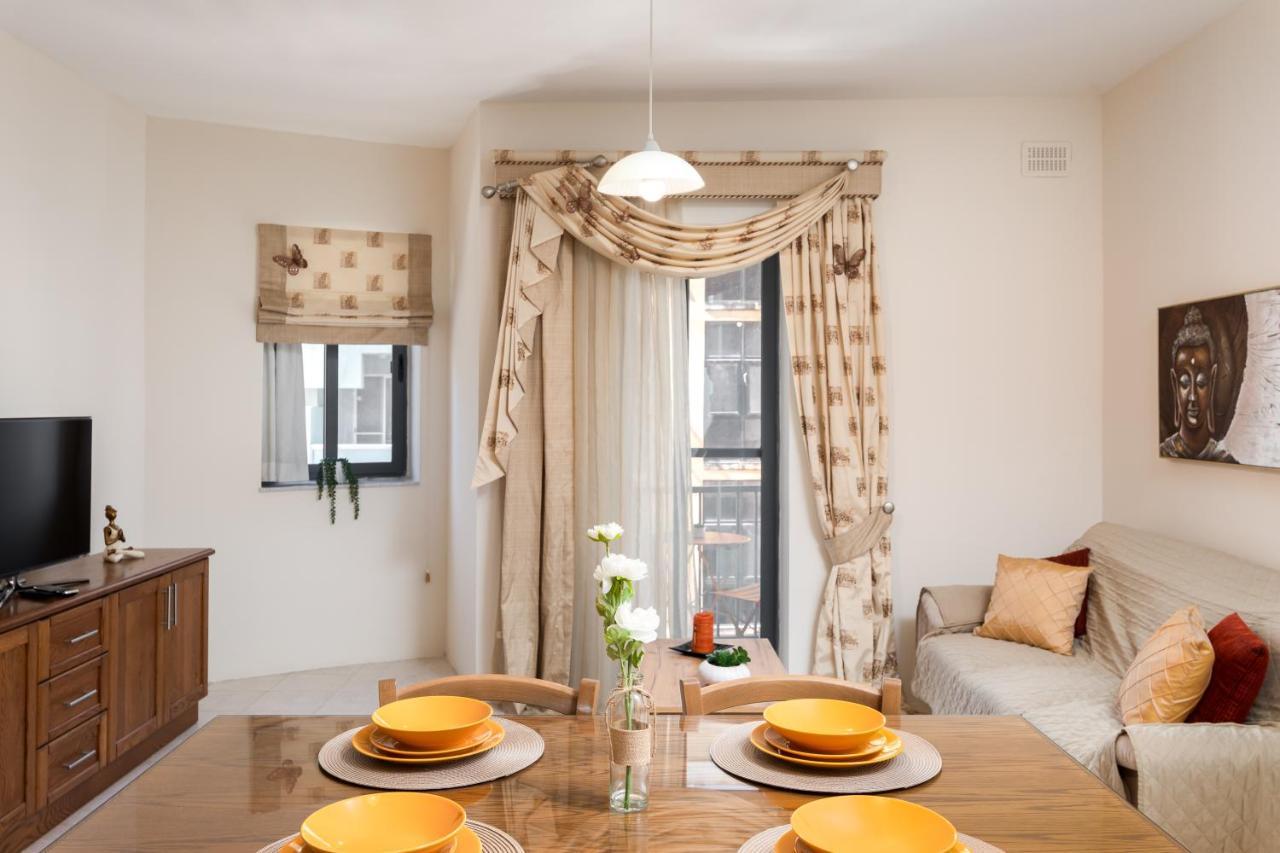Spacious, Bright & Cosy 2 Bedroom 2 Bathroom Apartment - Msida Uni Heights Dış mekan fotoğraf